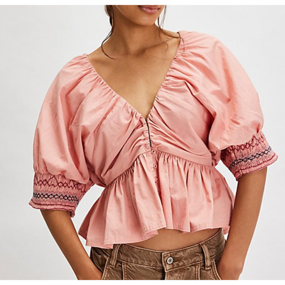NEW FREE PEOPLE PINK WHERE WE MEET SMOCKED EMBROIDERED BLOUSE TOP SZ XS